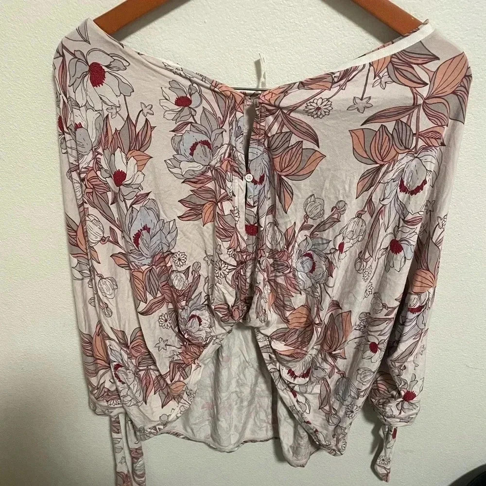 Free people floral long‎ sleeve blouse size Small